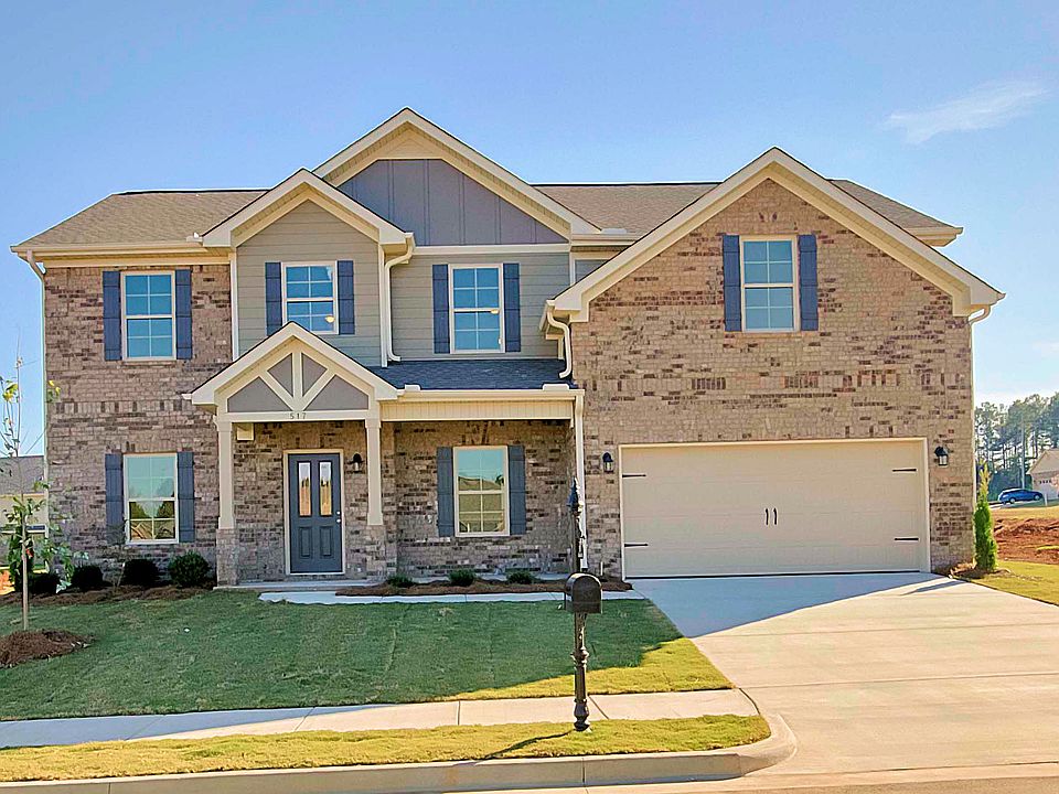 2nd image of 104 Amelia Dr