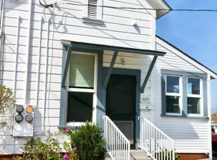 247 W 8th St, San Pedro, CA 90731