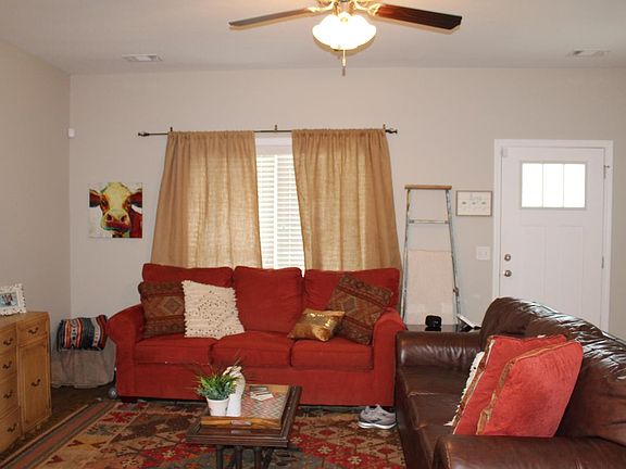 4th image of 129 Highlands Crossing Blvd