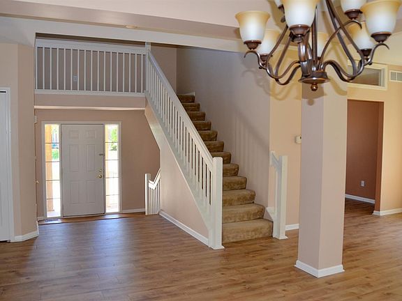 3rd image of 5936 Villa France Ave