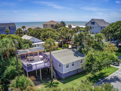 411 E Ashley Ave, Folly Beach, SC, 29439