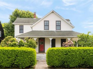 75 Columbia St, South Kingstown, RI 02879