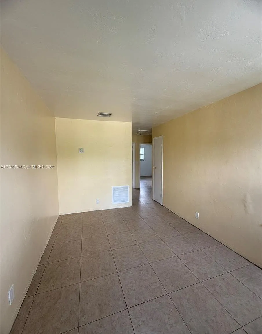 Comm Liberty City — Photo 2