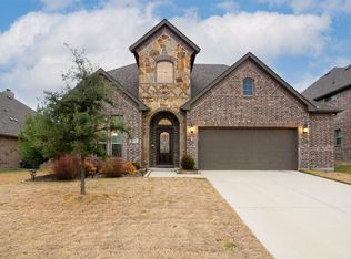 320 Thompson Dr, Van Alstyne, TX 75495