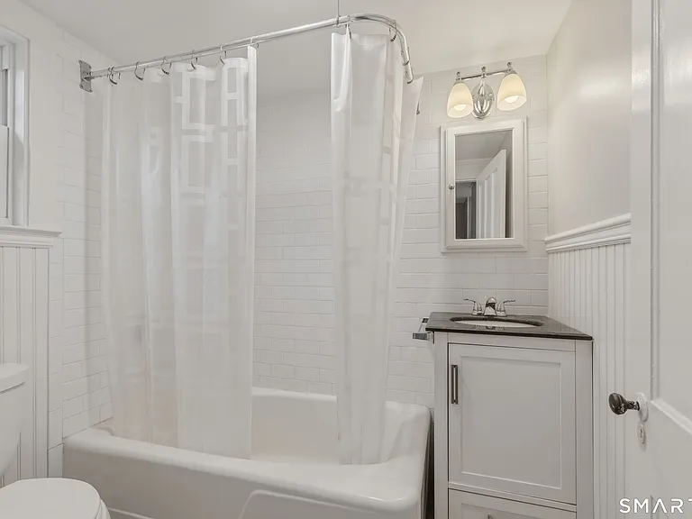 238 Isinglass Rd — Photo 24