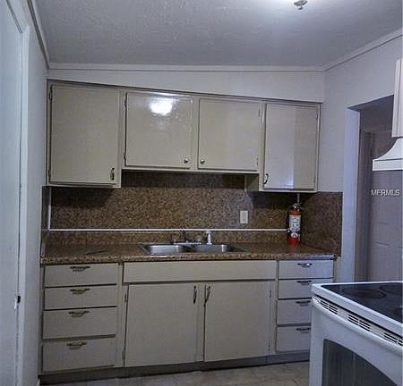 3rd image of 126 Bob Thomas Cir