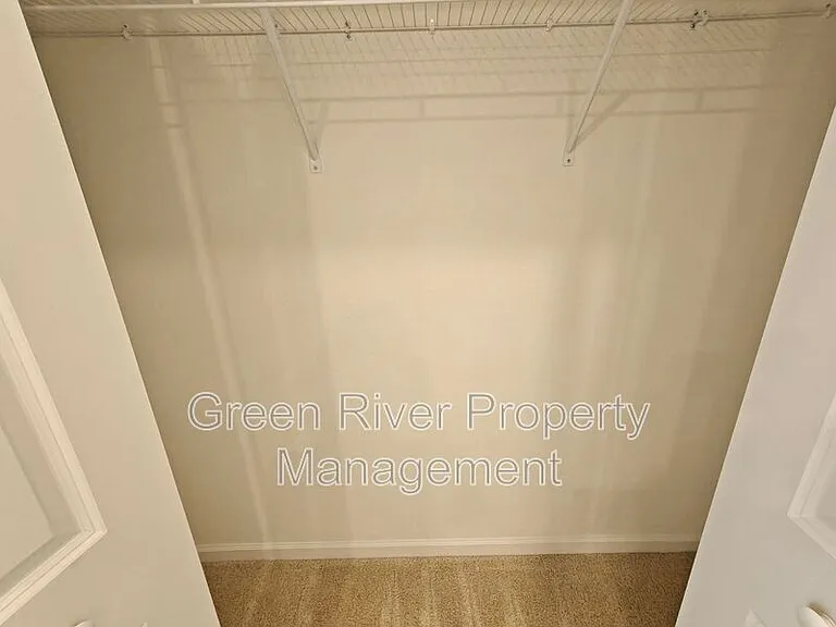 5724 Lagoon Cruise Way — Photo 34