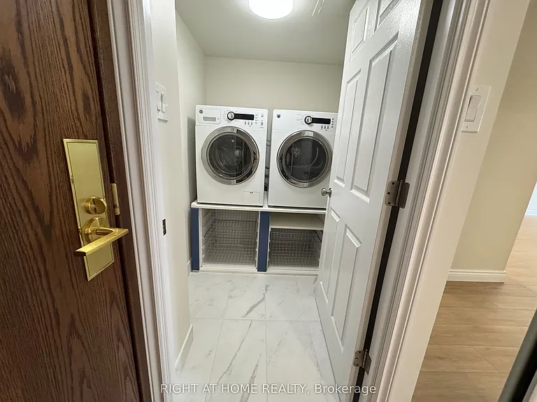 2287 Lake Shore Blvd W #906 — Photo 19