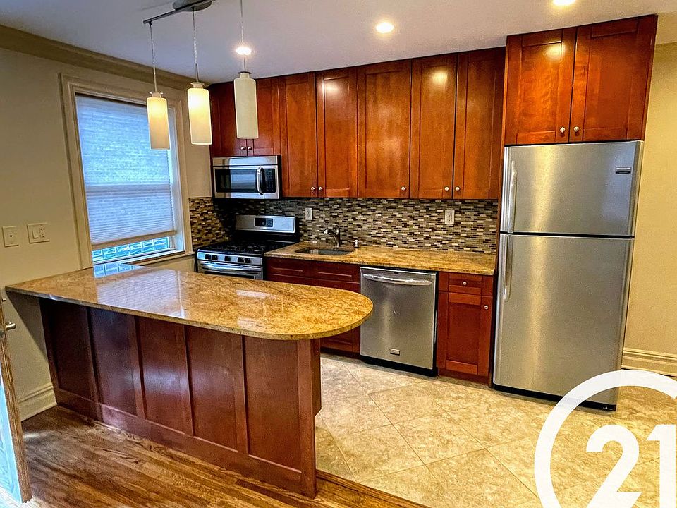 1st image of 23-95 32nd St APT 1