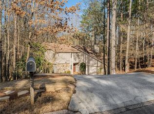 100 Mount Shasta Ln, Johns Creek, GA