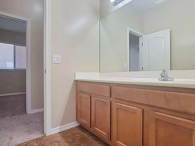 17605 W Crocus Dr — Photo 14