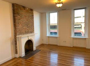 20 4th St #3, Troy, NY 12180