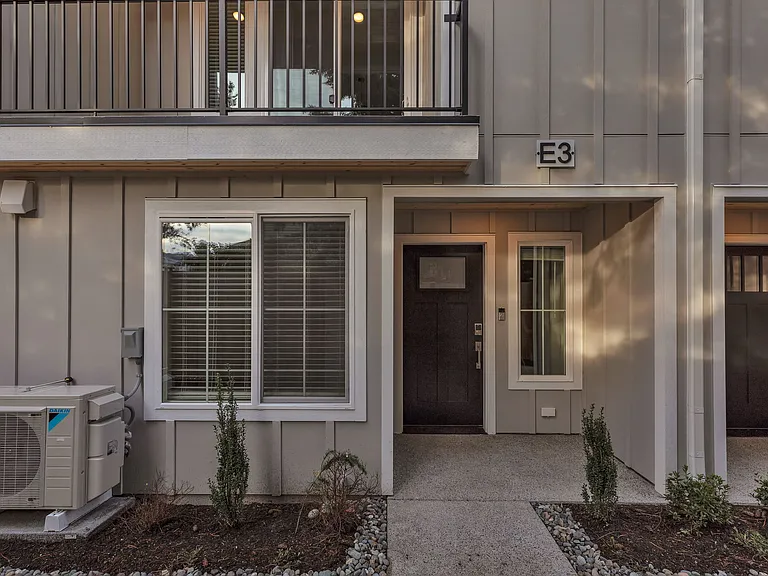15423 Admiralty Way #E3 — Photo 8