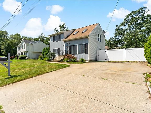 2nd image of 57 Vanstone Ave