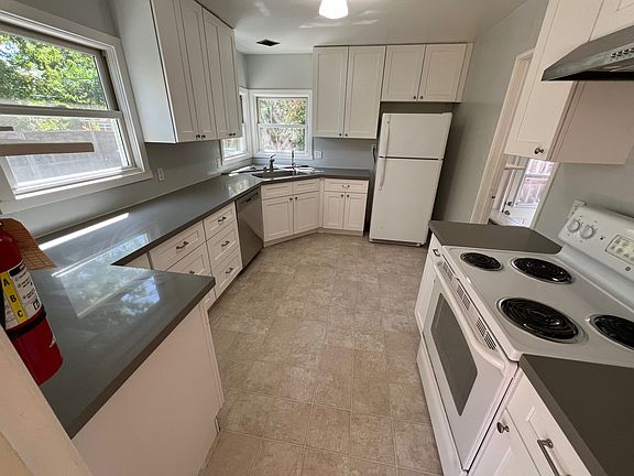 2nd image of 916 Eureka Ave