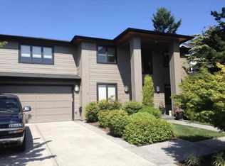 7729 Crest Dr NE, Seattle, WA 98115