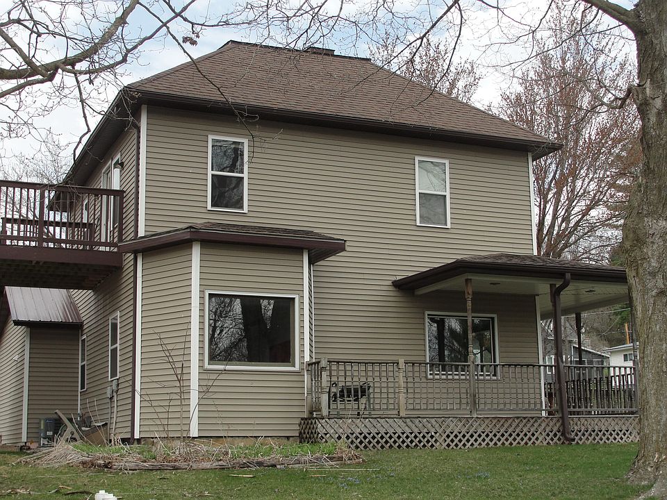 2nd image of 303 N State St
