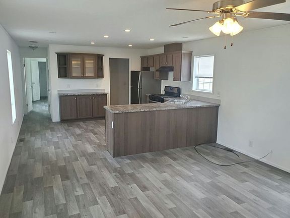 3rd image of 2525 County Line Rd Trailer 85