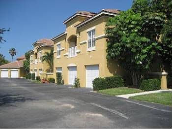 1st image of 5015 Fairways Cir APT 307