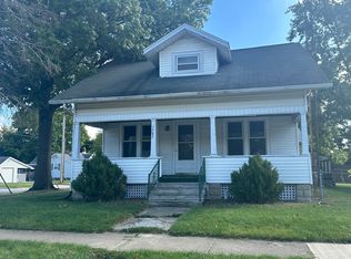 1602 S Madison St, Bloomington, IL