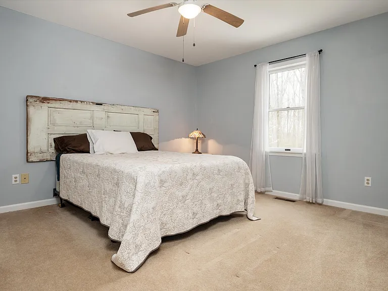 8953 Treesdale Dr — Photo 27