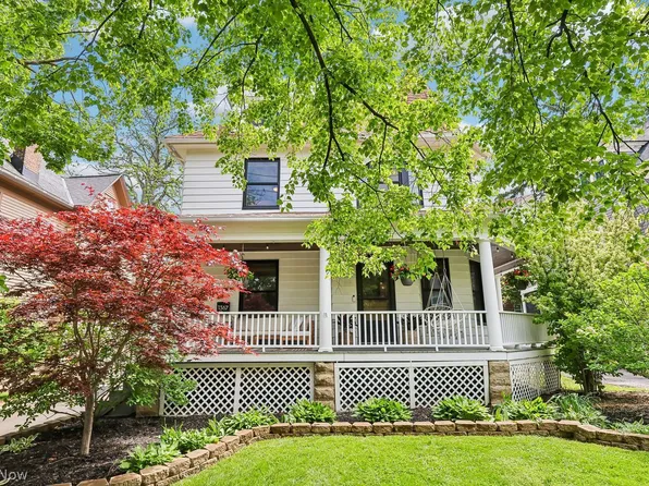 1367 Giel Ave, Lakewood, OH 44107