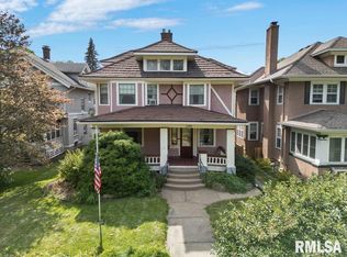 2308 Harrison St, Davenport, IA 52803