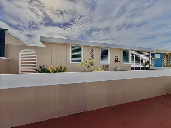 Paseo Diana Levittown Lakes 1579, Toa Baja, PR 00949