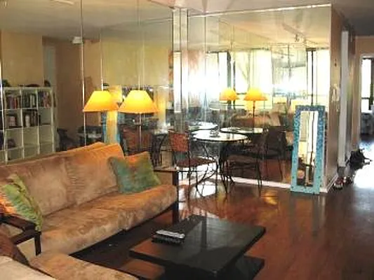 Rented by Corcoran | media 23