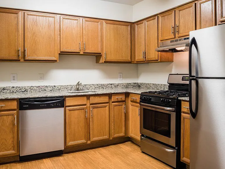 Standard Kitchen