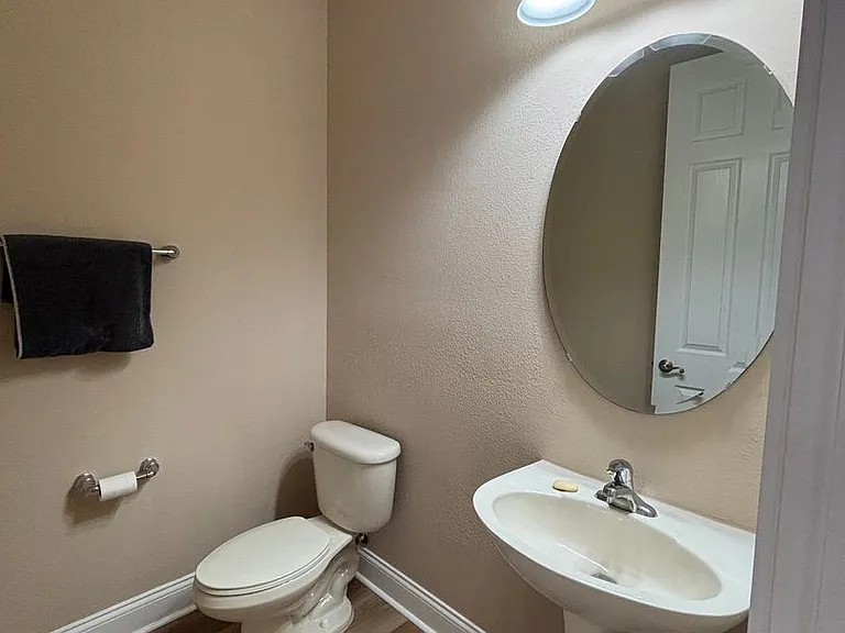 134 Hidden Palms Ln #201 — Photo 22