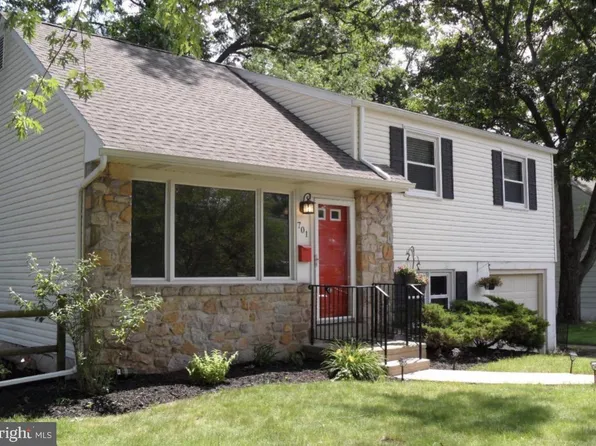 701 Abbey Ln, Lansdale, PA 19446
