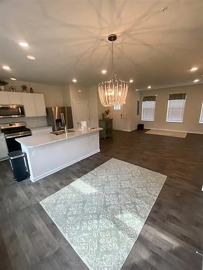 305 Stream Valley Court - 1 — Photo 2