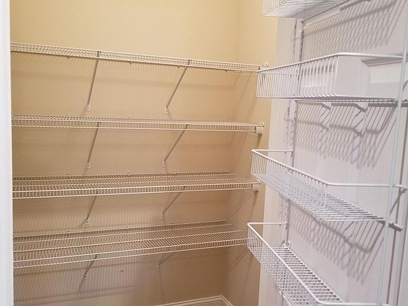 4th image of 8143 Cambridge Reserve Dr