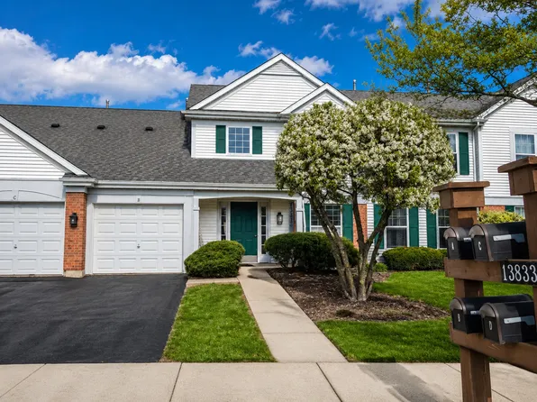 13833 S Balsam Ln APT C, Plainfield, IL 60544