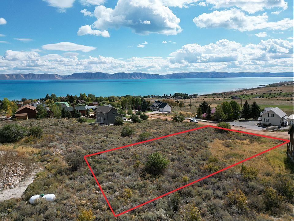 1st image of 202 Lewis Loop