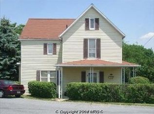 701 Pleasant St, Chambersburg, PA 17201