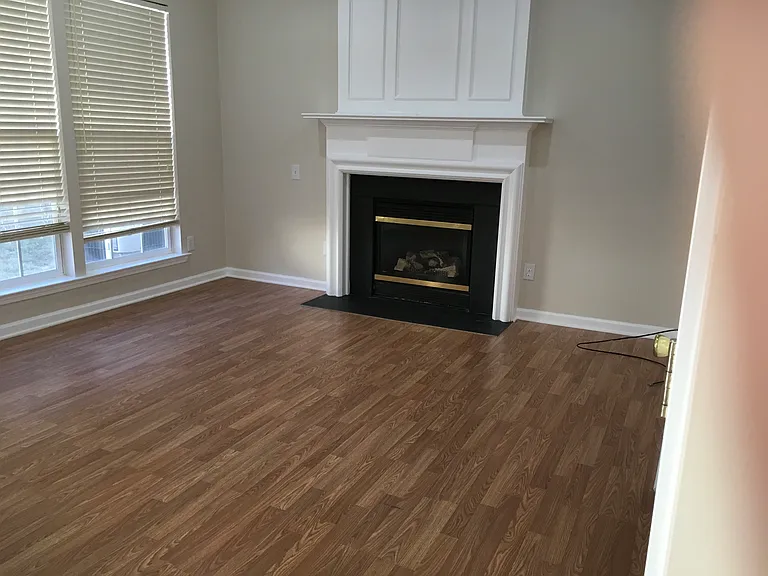 2113 McKenzie Creek Dr — Photo 12