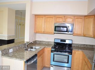 6797 Stone Maple Ter #B, Centreville, VA 20121