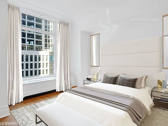 4th image of 15 Central Park W APT 8K