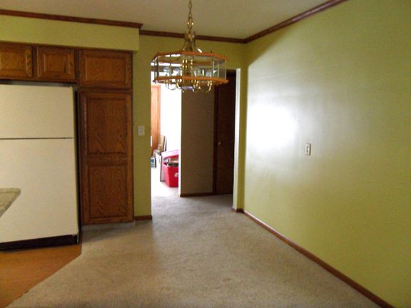 5th image of 1310 Oakwood Dr SW