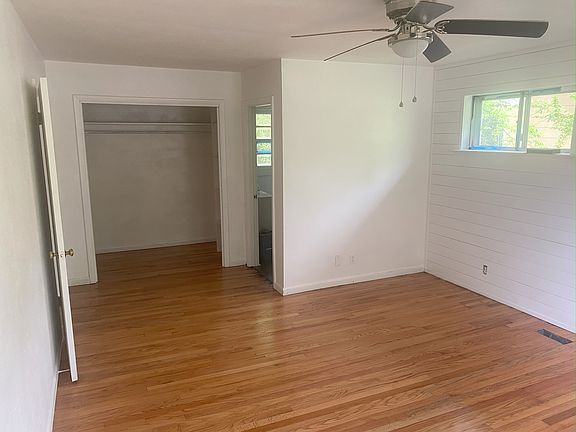 2nd image of 3758 Premium Dr