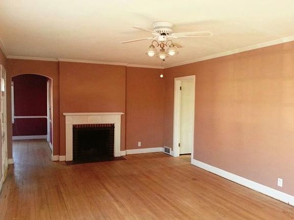 2nd image of 629 Bohm Ave