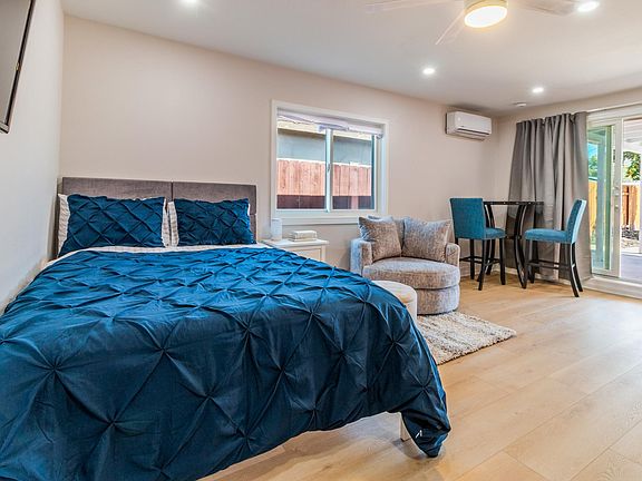 5th image of 4615 Coconino Way
