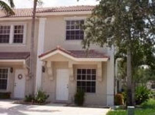 773 SW 122nd Ter, Pembroke Pines, FL 33025