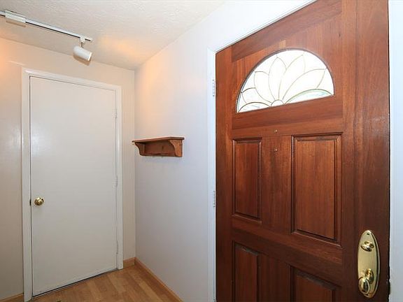 4th image of 2033 Whispering Pines Dr