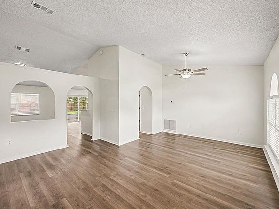 4th image of 287 DELAKE ROAD NW