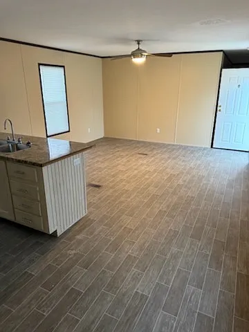 125 Dogwood St #409 — Photo 2