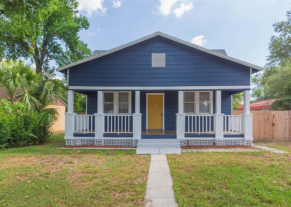 1st image of 1513 E 33RD AVENUE