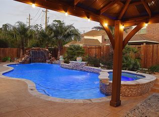 15707 Starcreek Ln, Houston, TX 77044